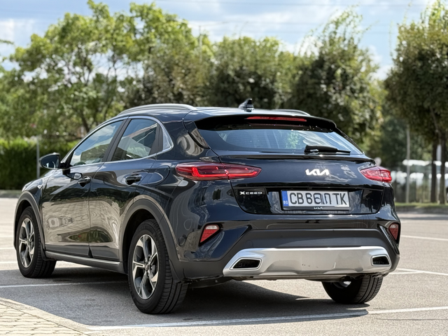Kia XCeed 1.5 Бензин Сервизна история - автомобили, коли, обяви за нови и употребявани 3