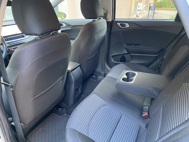 Kia XCeed 1.5 T-GDI (160 кс) - автомобили, коли, обяви за нови и употребявани 13