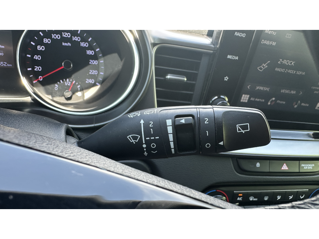 Kia XCeed 1.5 T-GDI в Гаранция - автомобили, коли, обяви за нови и употребявани 15