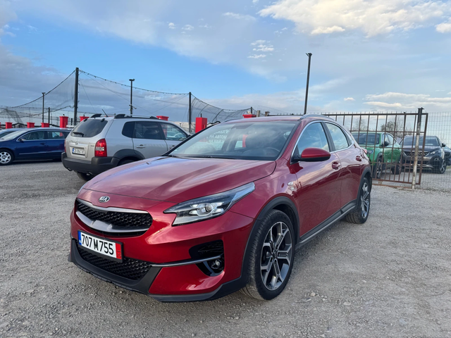Kia XCeed 1.5 - автомобили, коли, обяви за нови и употребявани 2