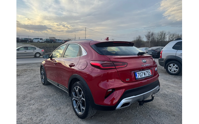 Kia XCeed 1.5 - автомобили, коли, обяви за нови и употребявани 6