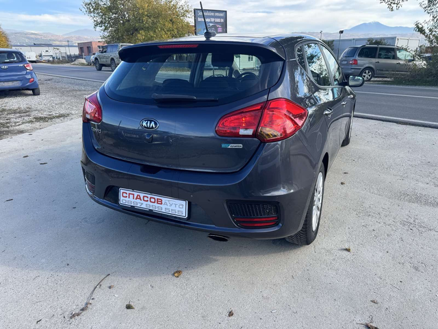 Kia XCeed, 2015 г., 110500 км, 100 к.с. - автомобили, коли, обяви за нови и употребявани 4