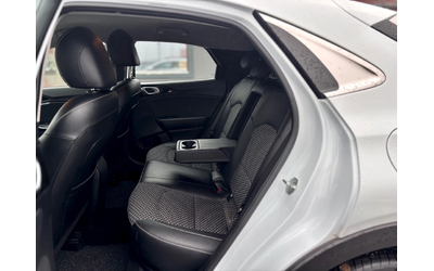 Kia XCeed Hybrid - автомобили, коли, обяви за нови и употребявани 13