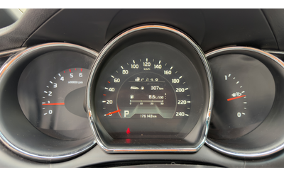 Kia XCeed GT Line - автомобили, коли, обяви за нови и употребявани 12