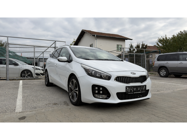 Kia XCeed GT Line - автомобили, коли, обяви за нови и употребявани 1