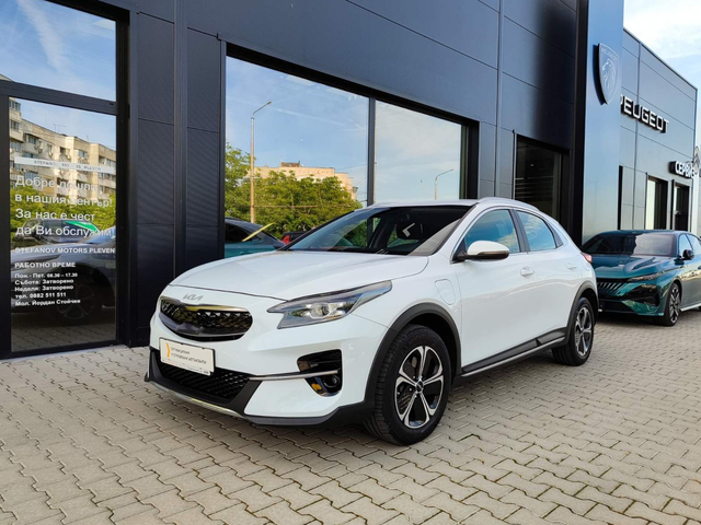 Kia xCeed SUV 141к.с. Plug-In Hybrid - автомобили, коли, обяви за нови и употребявани 2
