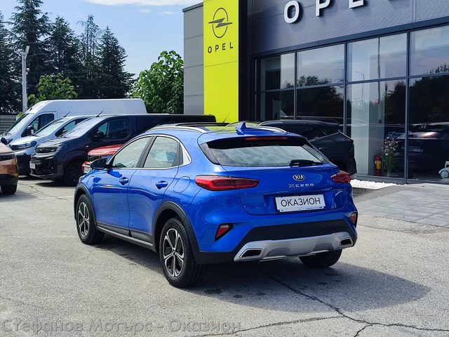 Kia xCeed SUV 141к.с. Plug-In Hybrid - автомобили, коли, обяви за нови и употребявани 7