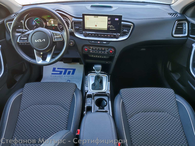 Kia xCeed SUV 141к.с. Plug-In Hybrid - автомобили, коли, обяви за нови и употребявани 10