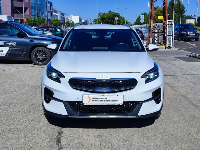 Kia xCeed SUV 141к.с. Plug-In Hybrid - автомобили, коли, обяви за нови и употребявани 1