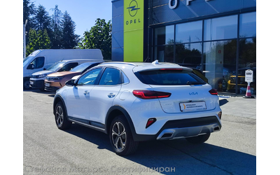 Kia xCeed SUV 141к.с. Plug-In Hybrid - автомобили, коли, обяви за нови и употребявани 7