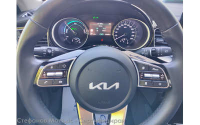 Kia xCeed SUV 141к.с. Plug-In Hybrid - автомобили, коли, обяви за нови и употребявани 8