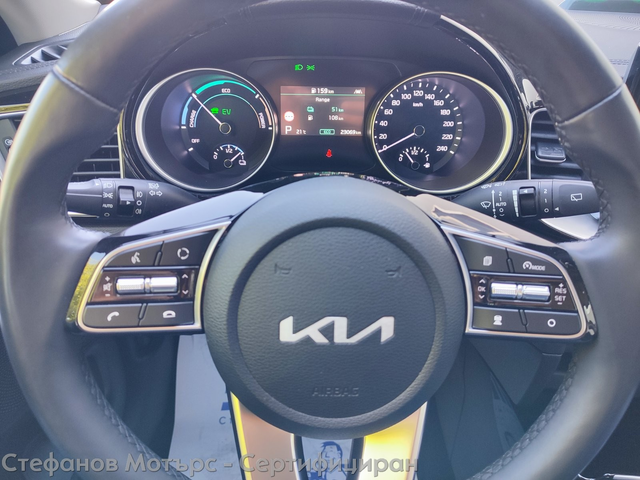 Kia xCeed SUV 141к.с. Plug-In Hybrid - автомобили, коли, обяви за нови и употребявани 8