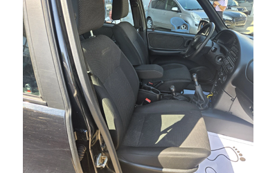 Lada Niva - автомобили, коли, обяви за нови и употребявани 6