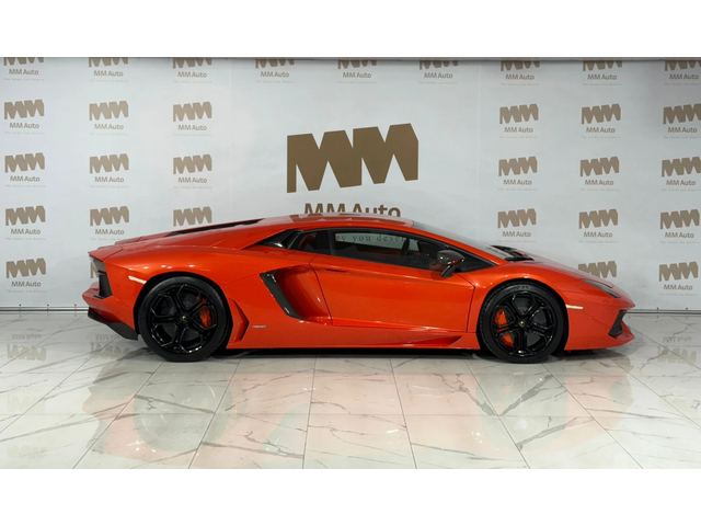 Lamborghini Aventador LP 700-4 Coupe* V12* Carbon - автомобили, коли, обяви за нови и употребявани 3