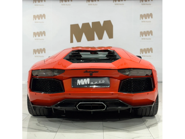 Lamborghini Aventador LP 700-4 Coupe* V12* Carbon - автомобили, коли, обяви за нови и употребявани 6