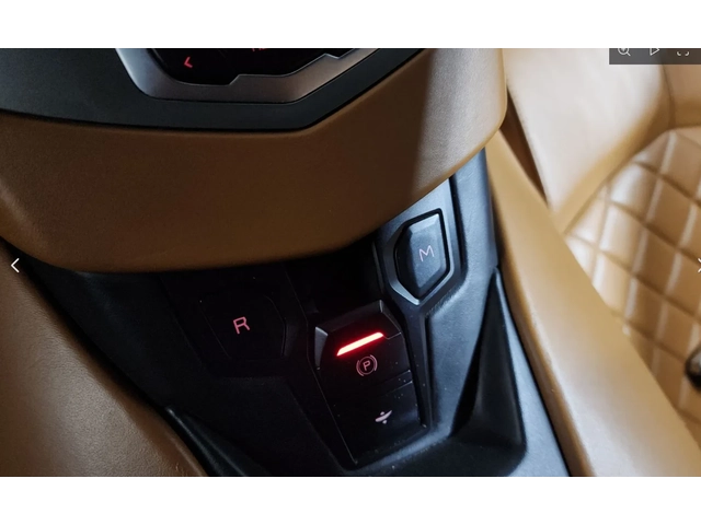 Lamborghini Aventador LP700-4 - автомобили, коли, обяви за нови и употребявани 16