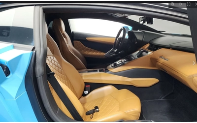 Lamborghini Aventador LP700-4 - автомобили, коли, обяви за нови и употребявани 8