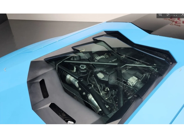Lamborghini Aventador LP700-4 - автомобили, коли, обяви за нови и употребявани 4