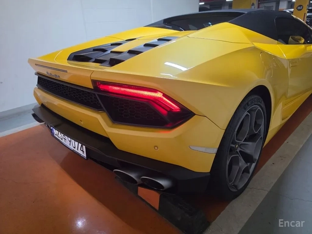 Lamborghini Huracan LP580-2 Spyder - автомобили, коли, обяви за нови и употребявани 5