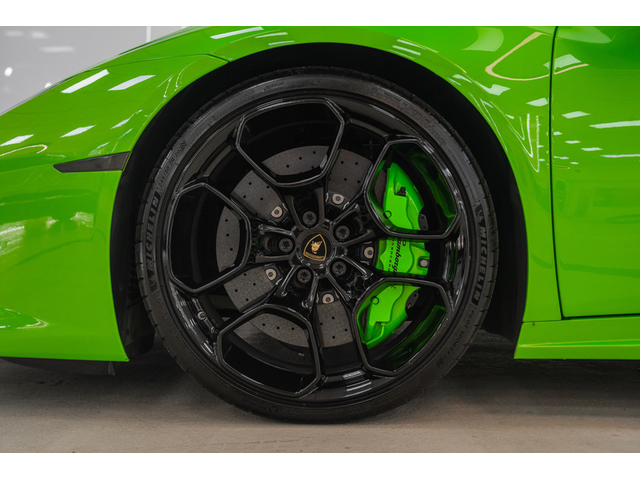 LAMBORGHINI Huracan Huracan LP-610 Spyder 5.2 V10 AWD AKRAPOVIC - автомобили, коли, обяви за нови и употребявани 13