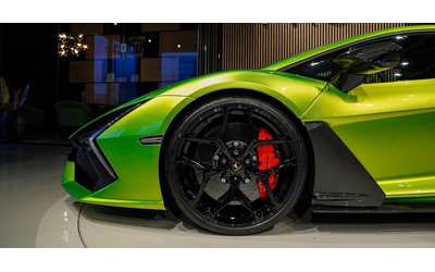 LAMBORGHINI Revuelto Revuelto 6.5 V12 HPEV 4WD - автомобили, коли, обяви за нови и употребявани 8