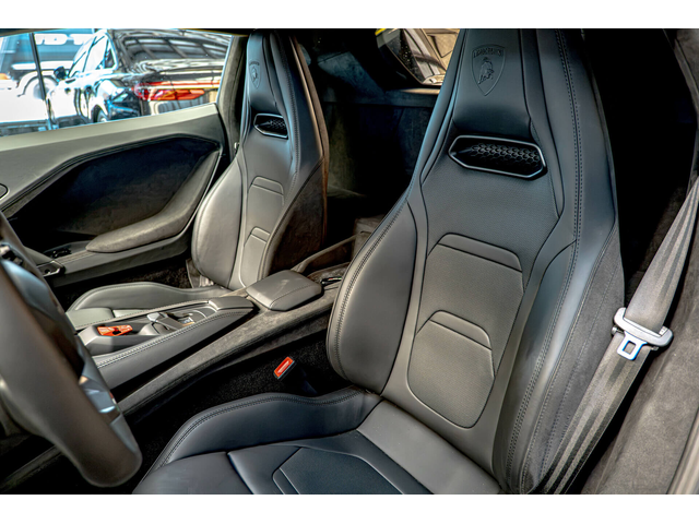 Lamborghini Temerario 4.0 PHEV/4WD/3D Камера/Керамика/Lift/PDC/Side Assist - автомобили, коли, обяви за нови и употребявани 15
