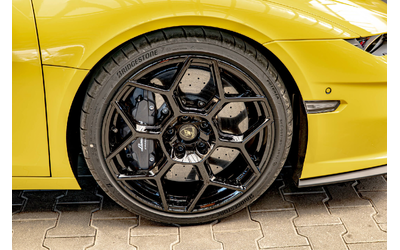 lamborghini-temerario-4-0-phev-4wd-3d-kamera-keramika-lift-pdc-side-assist - 4