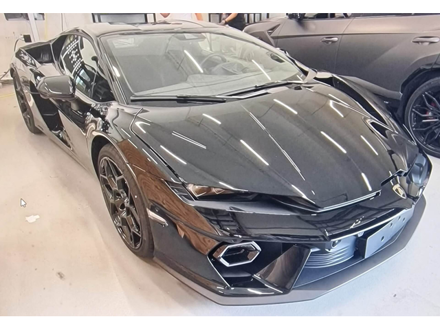 Lamborghini Temerario 4.0 PHEV/4WD/Очакван внос/ - автомобили, коли, обяви за нови и употребявани 1