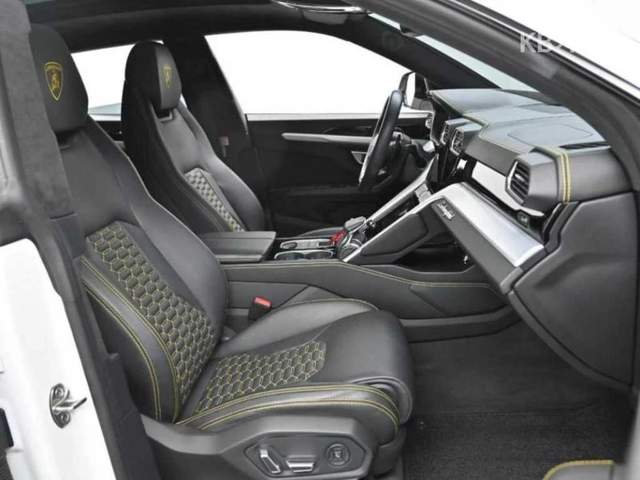 Lamborghini Urus 4.0 V8 ФИНАНСИРАНЕ - автомобили, коли, обяви за нови и употребявани 11