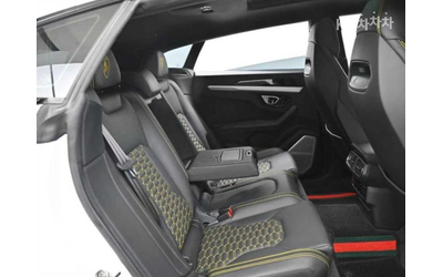 Lamborghini Urus 4.0 V8 ФИНАНСИРАНЕ - автомобили, коли, обяви за нови и употребявани 12