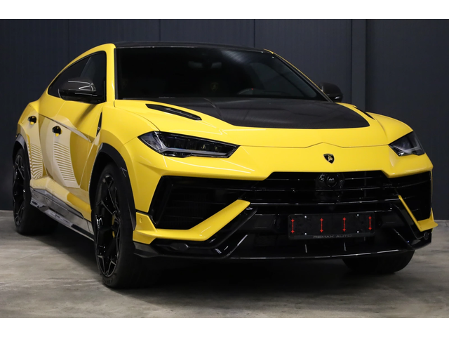 Lamborghini Urus PERFORMANTE* CARBON* CERAMIC* AKRAPOVIC* 23"* - автомобили, коли, обяви за нови и употребявани 0
