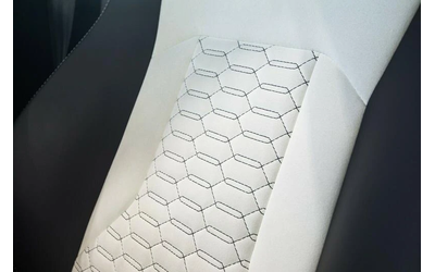 Lamborghini Urus - автомобили, коли, обяви за нови и употребявани 7