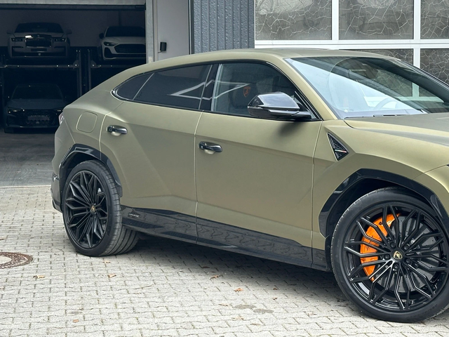 Lamborghini Urus SE - автомобили, коли, обяви за нови и употребявани 1
