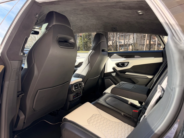 Lamborghini Urus - автомобили, коли, обяви за нови и употребявани 10