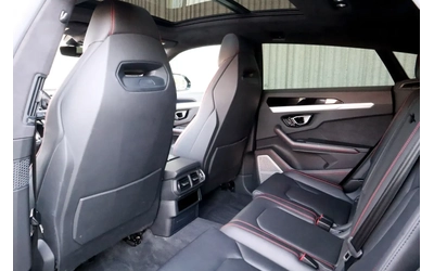Lamborghini Urus - автомобили, коли, обяви за нови и употребявани 8