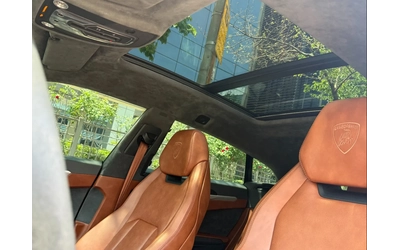 Lamborghini Urus - автомобили, коли, обяви за нови и употребявани 9
