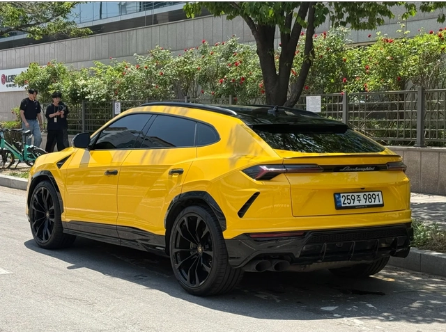 Lamborghini Urus - автомобили, коли, обяви за нови и употребявани 2