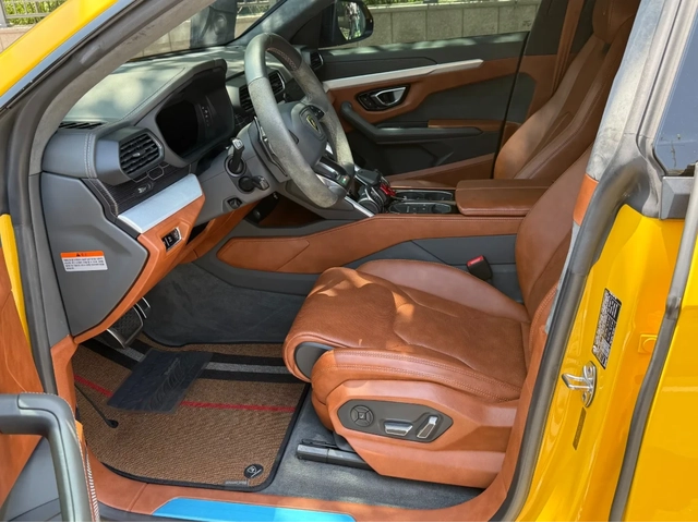 Lamborghini Urus - автомобили, коли, обяви за нови и употребявани 8