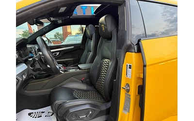 Lamborghini Urus Matrix-Head Up-360-Panorama-Ceramic-Bang&Olufsen-! - автомобили, коли, обяви за нови и употребявани 8