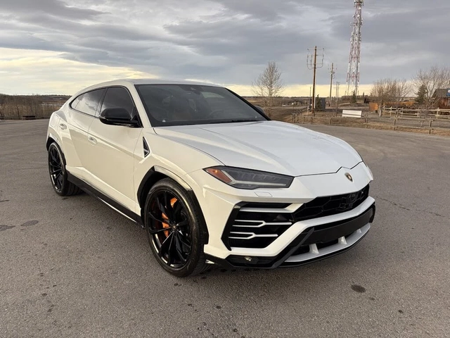 Lamborghini Urus - автомобили, коли, обяви за нови и употребявани 2