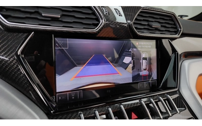 Lamborghini Urus 4.0 V8 - автомобили, коли, обяви за нови и употребявани 12