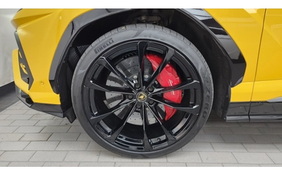lamborghini-urus - 4
