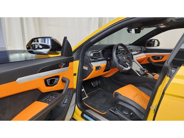Lamborghini Urus 4.0 V8 - автомобили, коли, обяви за нови и употребявани 5