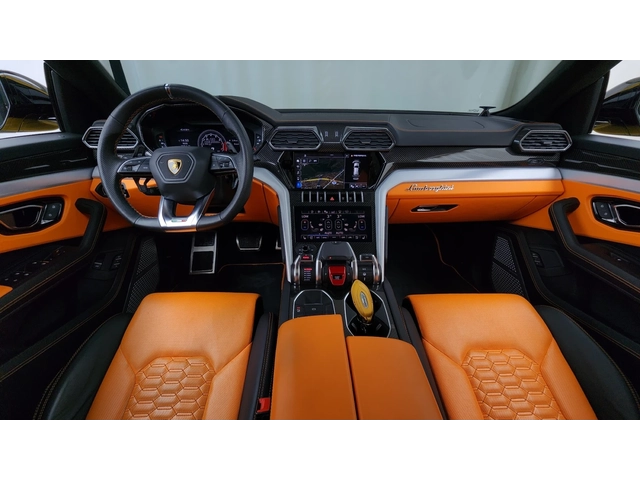 Lamborghini Urus 4.0 V8 - автомобили, коли, обяви за нови и употребявани 8