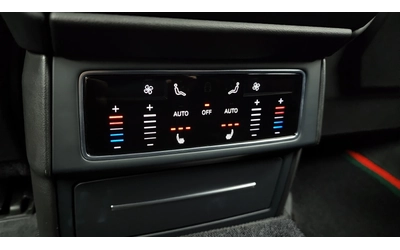 Lamborghini Urus 4.0 V8 - автомобили, коли, обяви за нови и употребявани 12