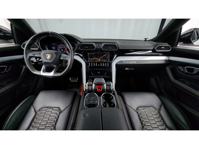 Lamborghini Urus 4.0 V8 - автомобили, коли, обяви за нови и употребявани 6