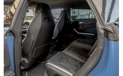 Lamborghini URUS SE/Akrapovic/Bang&Olufsen/Керамика/Карбон/Premium Edition - автомобили, коли, обяви за нови и употребявани 12