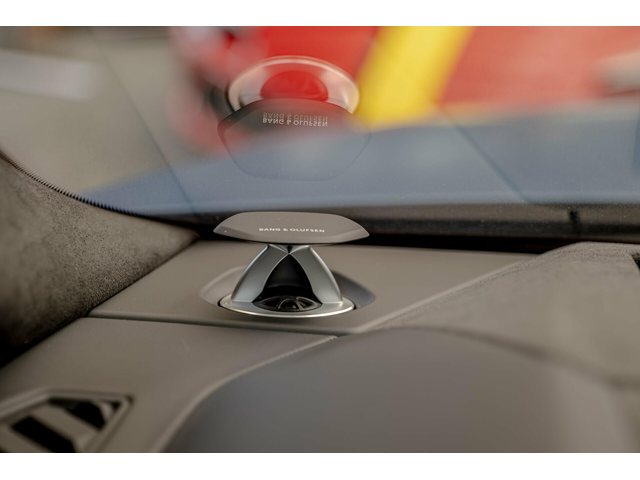 Lamborghini URUS SE/Akrapovic/Bang&Olufsen/Керамика/Карбон/Premium Edition - автомобили, коли, обяви за нови и употребявани 13