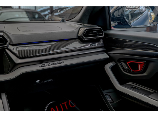 Lamborghini URUS SE/Akrapovic/Bang&Olufsen/Керамика/Карбон/Premium Edition - автомобили, коли, обяви за нови и употребявани 14