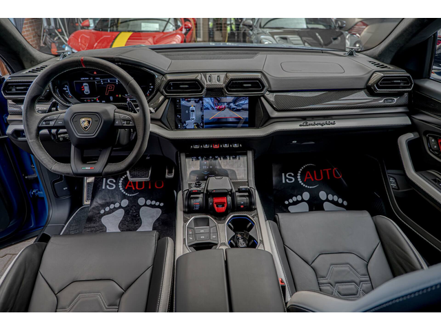 Lamborghini URUS SE/Akrapovic/Bang&Olufsen/Керамика/Карбон/Premium Edition - автомобили, коли, обяви за нови и употребявани 7